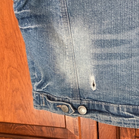 Wallflower Girls Hooded Sleeveless Distressed Denim Jacket M Preowned - Picture 7 of 10